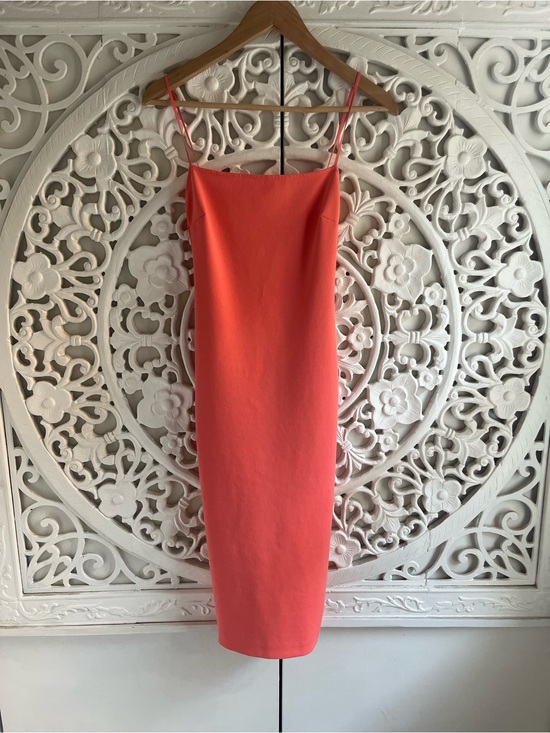 Babaton Dresses & Skirts - Babaton Coral Square Neck Midi Dress Side Slit Size XS